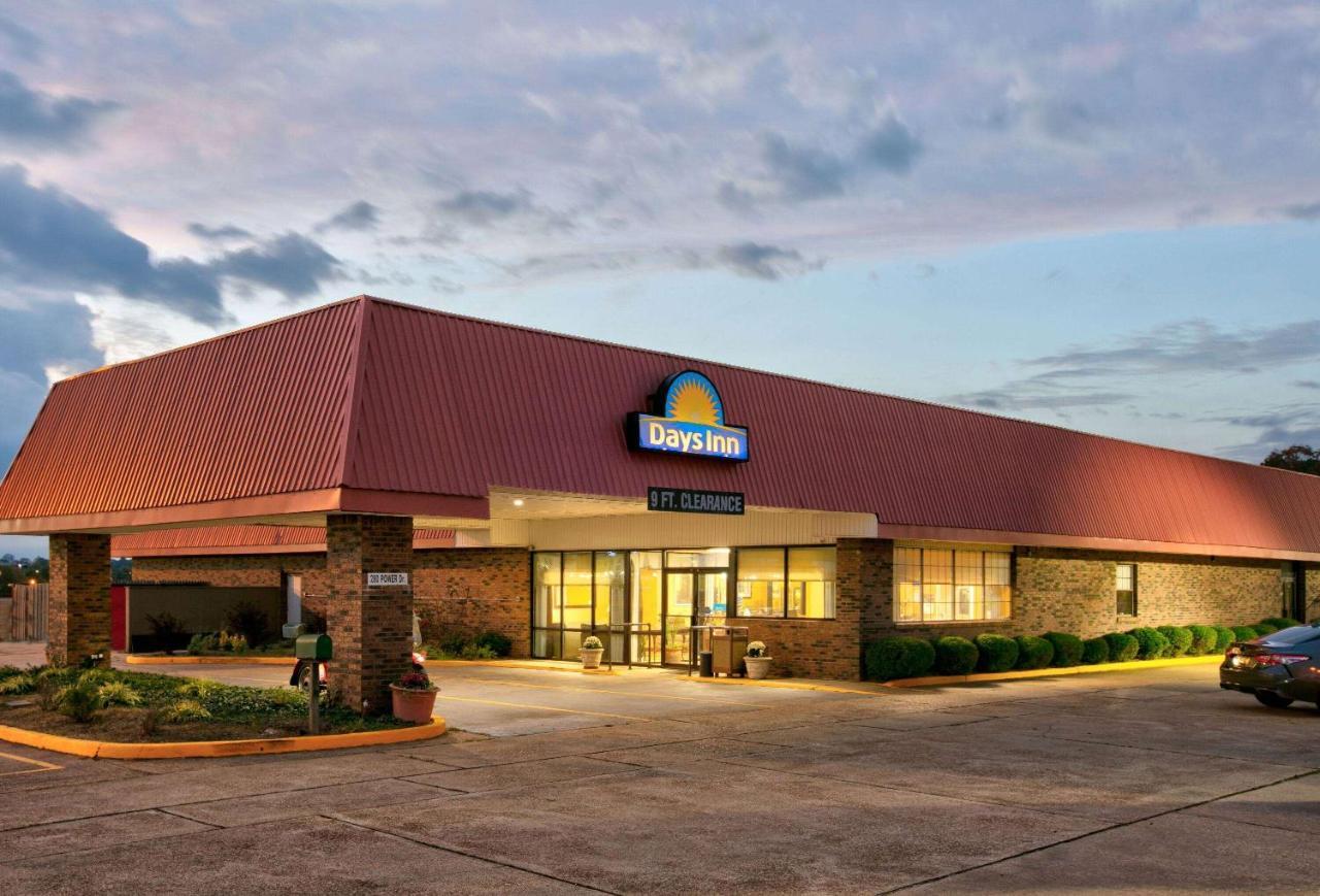 Days Inn By Wyndham Batesville Exteriör bild